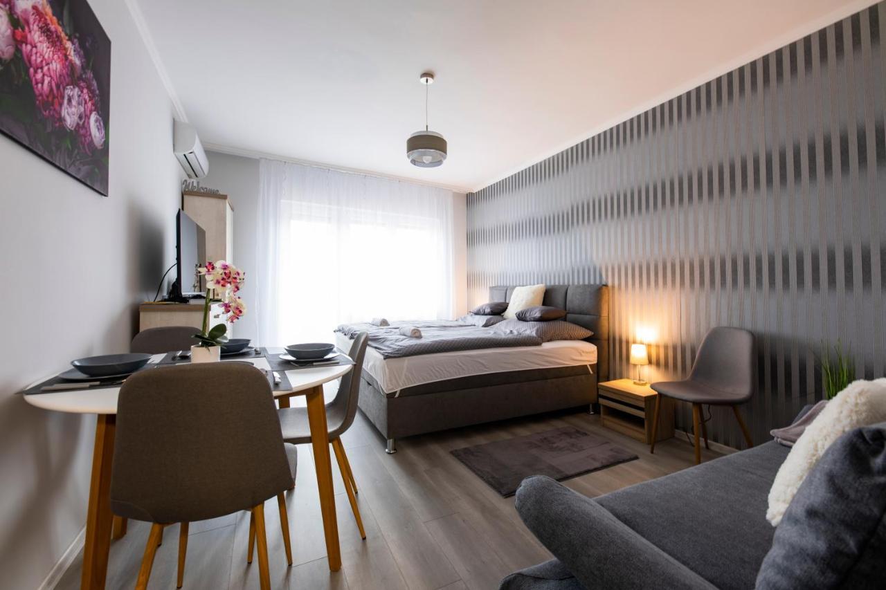 Csipke Apartman Mako Exterior photo